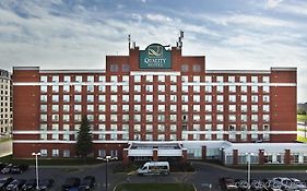 Embassy Suites By Hilton Montreal Airport